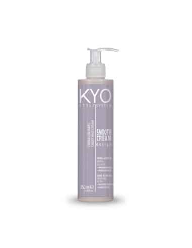 KYO SMOOTH CREAM CREMA LEAVE IN EFFETTO LISCIANTE 250 ML